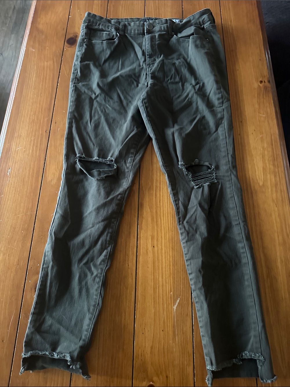 Aeropostale Olive Green Distressed Jeggings